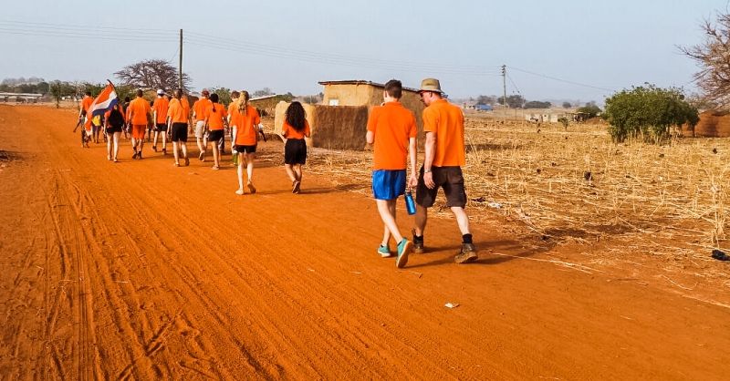 Op weg naar het voetbalveld