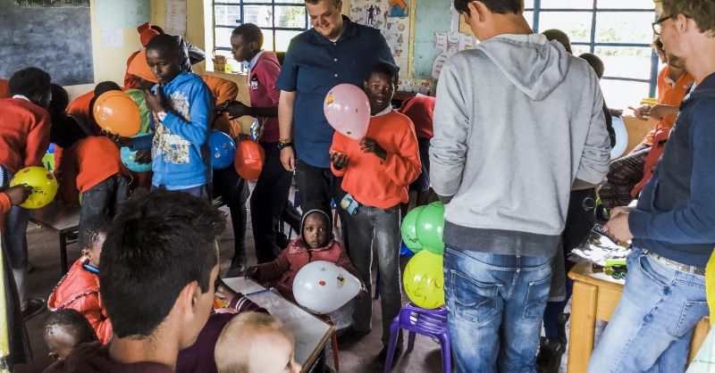 Het kinderwerk is in volle gang 