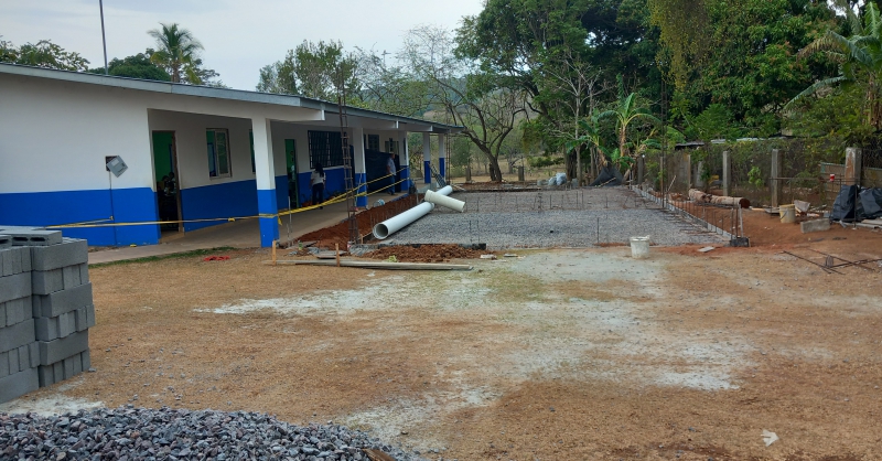 Terrein van de school